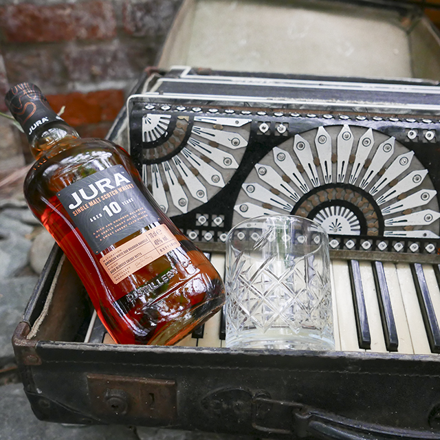 Jura bottle